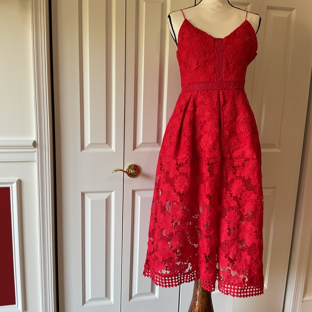NICHOLAS Scarlet Lace Midi Dress